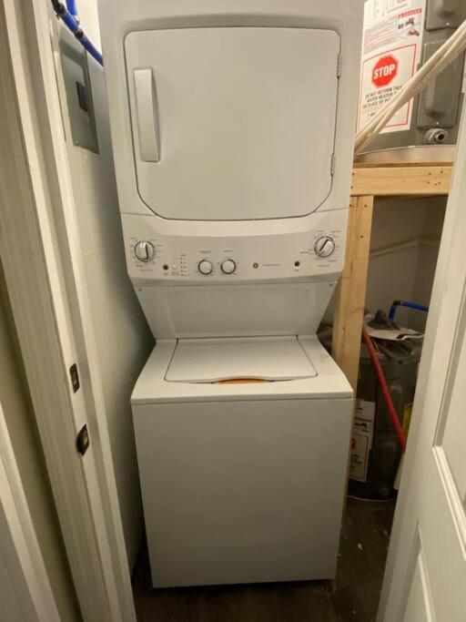 Downtown Albany 1 Bed + Workstation @ Maiden Lane Apartment Екстериор снимка