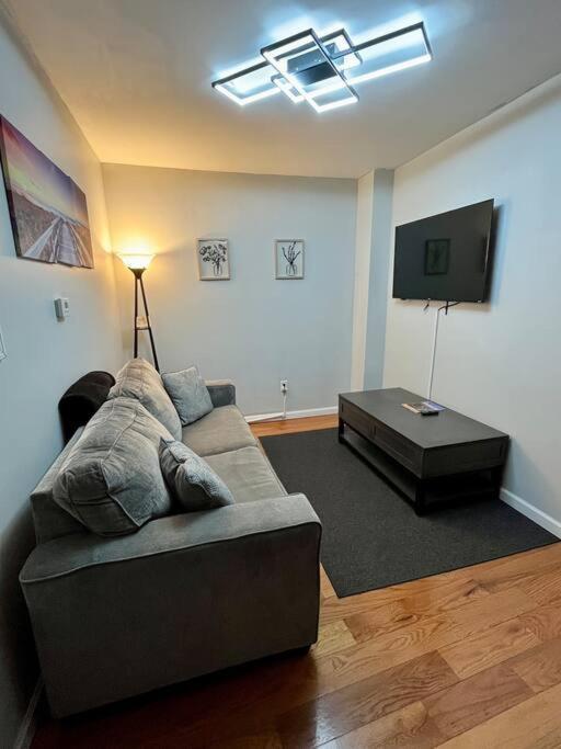 Downtown Albany 1 Bed + Workstation @ Maiden Lane Apartment Екстериор снимка